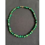 Collier en Malachite Naturelle avec Perles Dorées