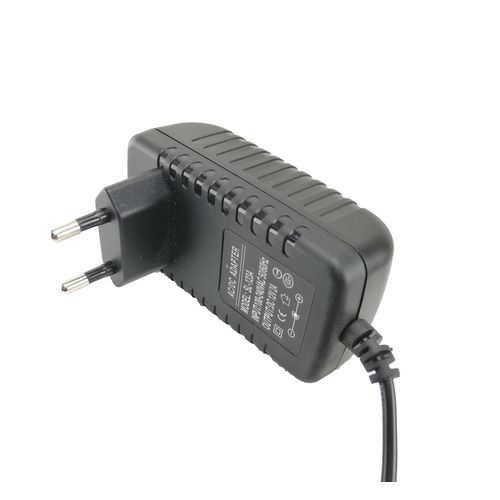 Chargeur Universel 12V 2A 24W Connecteur: 2.5 * 0.7Mm Noir - Prix en  Algérie