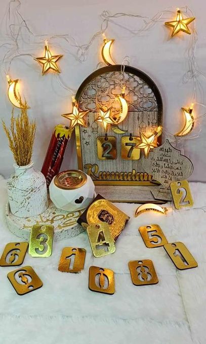  pack décoration Calendrier pour Ramadan avec des chiffres changeables+ Brûleur d'encens pour la décoration de la maison pour le Ramadan + Jeux De Lumière Led - 220V