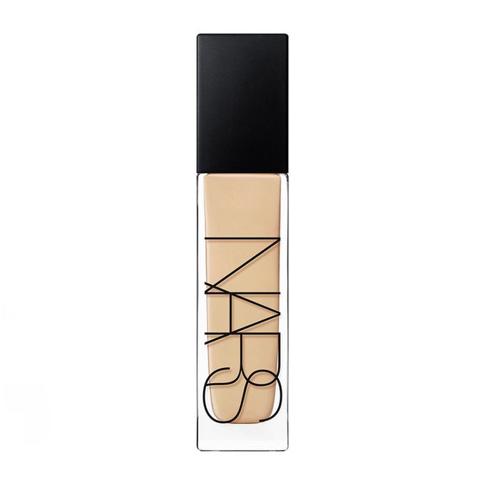  Nars Natural Radiant Fond de teint couvrant longue tenue LIGHT4.5 VIENNA