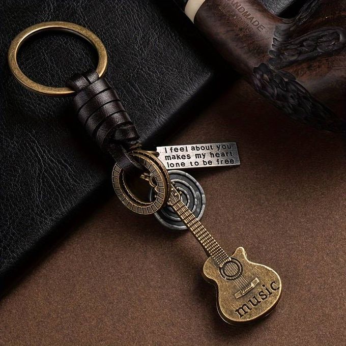  Porte-clés rétro créatif petite guitare en cuir
