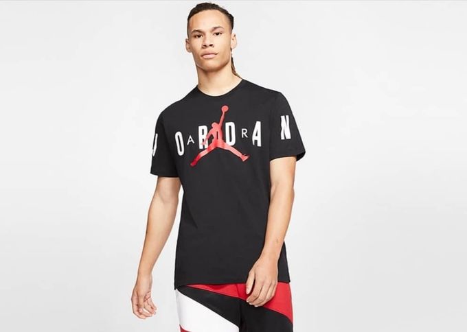  Air Jordan T-shirts-1880- homme -noir