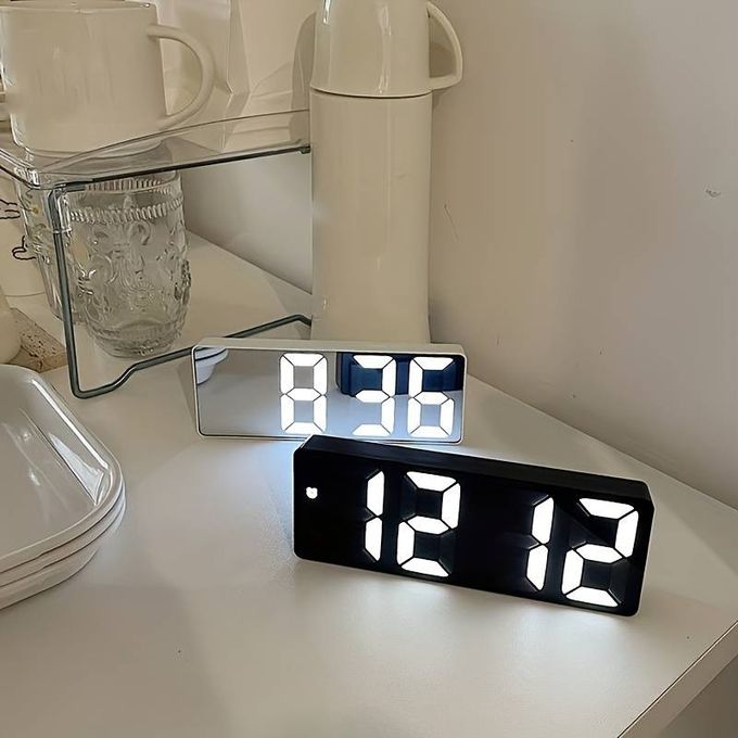  Horloge LED intelligente, horloge de table à commande vocale