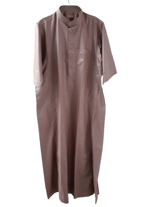  Qamis émirati  demi manches de couleur marron