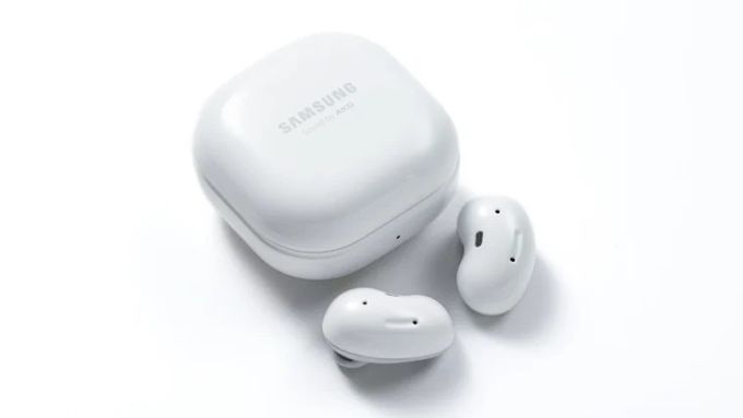  Samsung ecouteur bluetooth samsung buds live- 6 a 21h autonomie - blanc-ergonomique