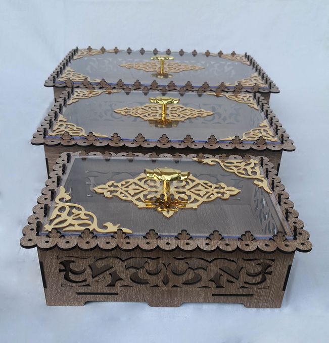  M.C.Workshops Boite présentoir à gâteaux set de 3 boites avec couvercles arabesque doré