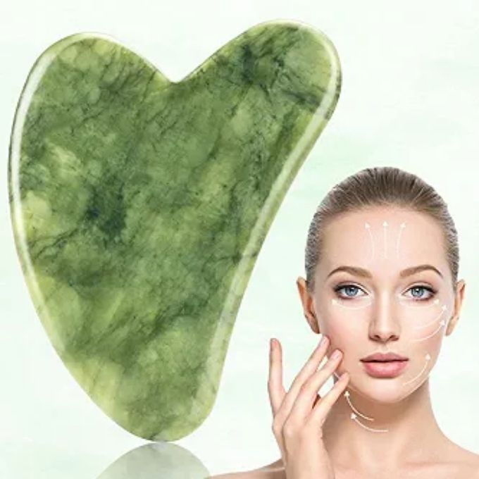  Gua Sha Facial en jade