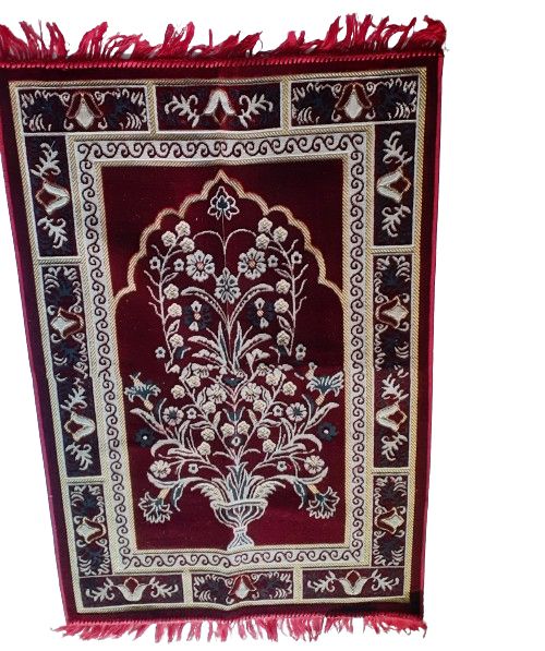  Tapis de prière couleur bordeaux